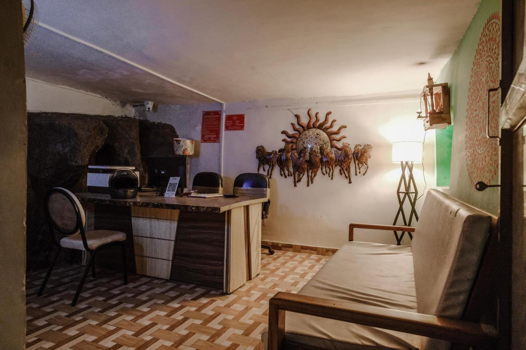 Rudraksha Inn マウント・アブ エクステリア 写真